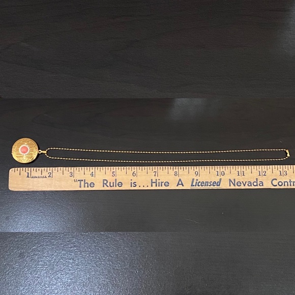 Vintage Unsigned Gold-tone Ball Chain Locket Pendant Necklace - Picture 14 of 15